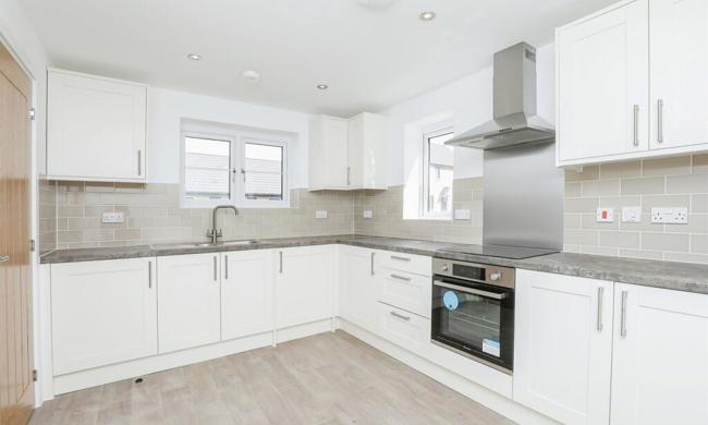 P85 Kitchen