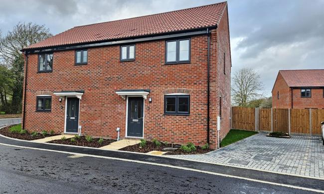 2 Bed Property